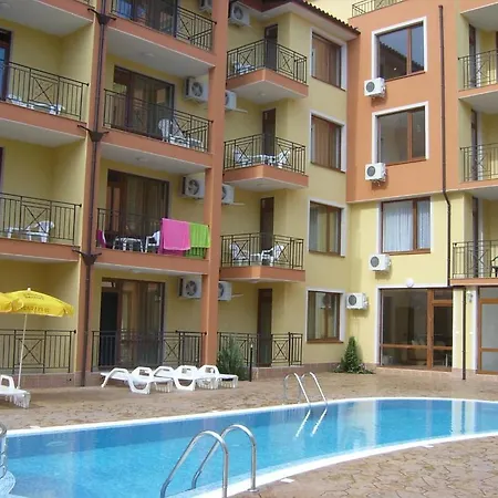 Siana 3 Suits * Pomorie